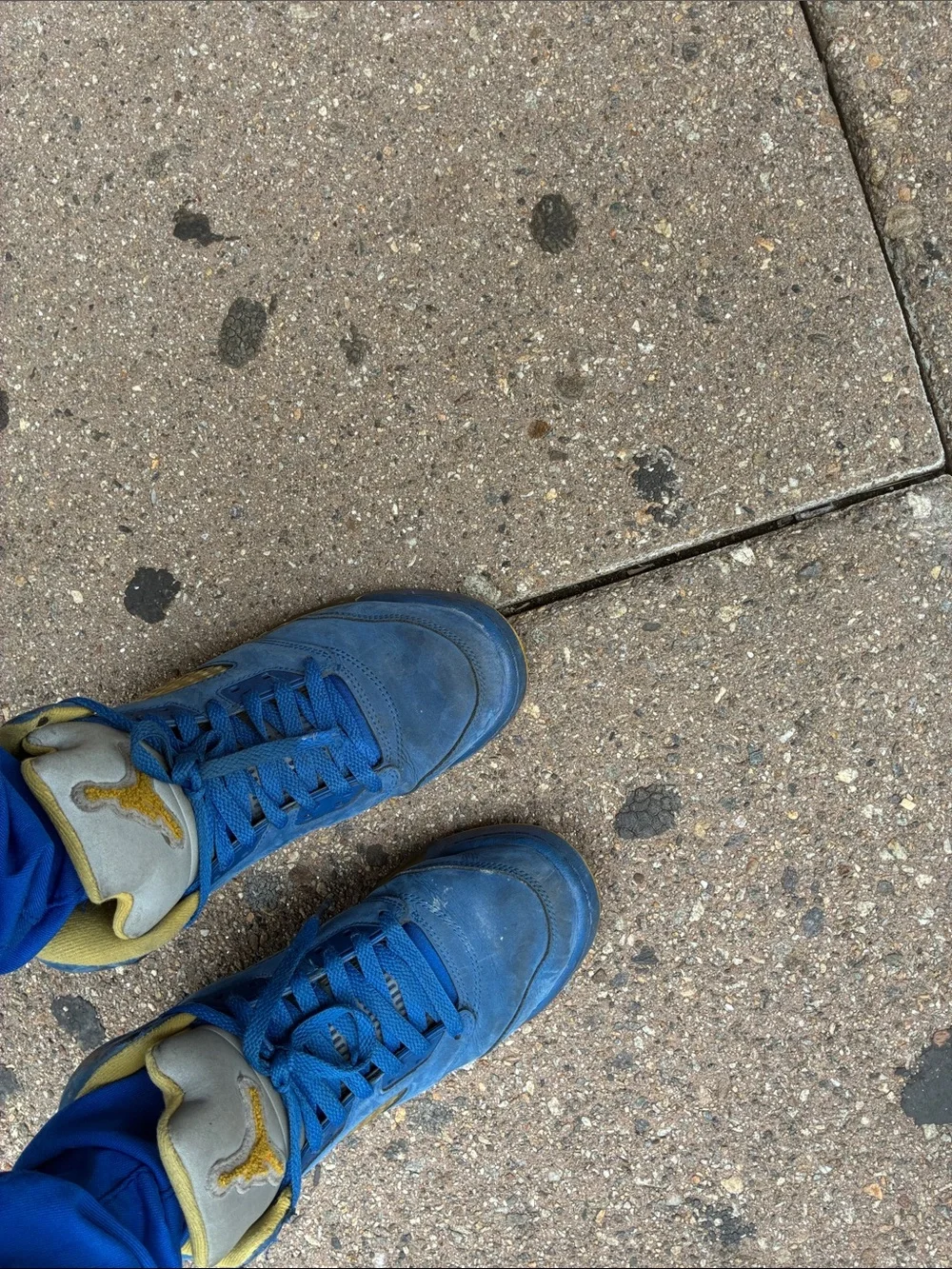 Jordan Kids Blue and Yellow High-Top Sneakers